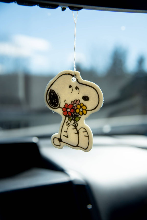 Three Potato Four - 3P4 x Peanuts® - Snoopy Flower Bouquet Air Freshener