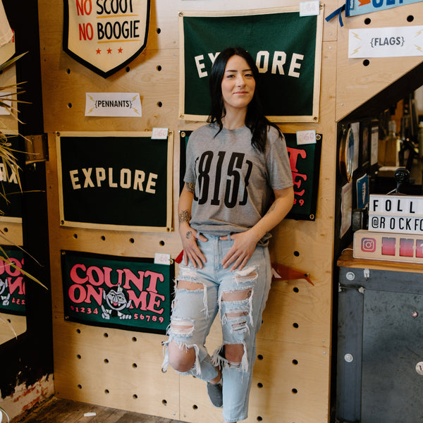 {815} Tee