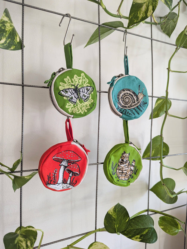 ilikesara | art + goods - Coin pouch | mushroom - red zipper bag with waterproof lining
