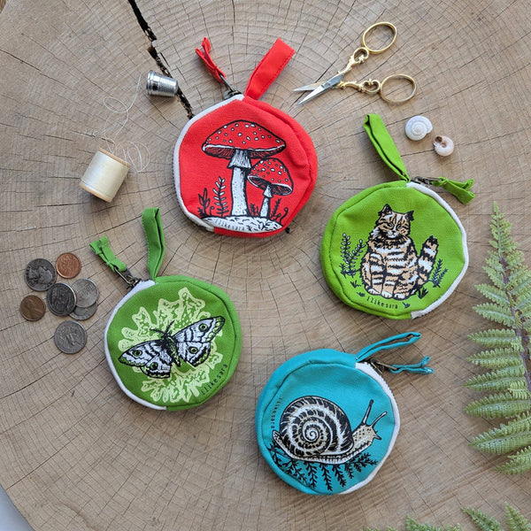 ilikesara | art + goods - Coin pouch | mushroom - red zipper bag with waterproof lining