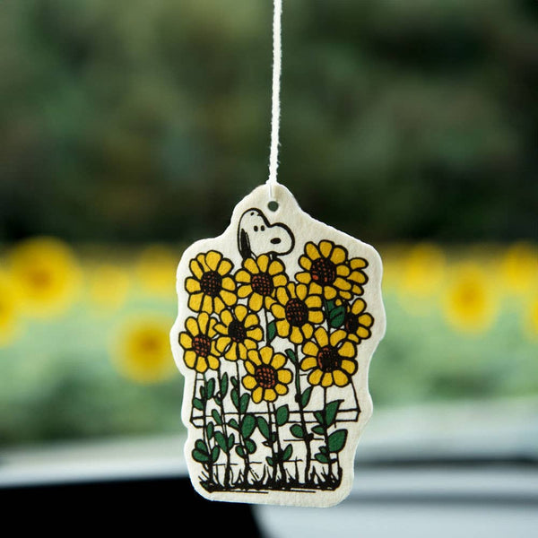 Three Potato Four - 3P4 x Peanuts® - Snoopy Garden Air Freshener