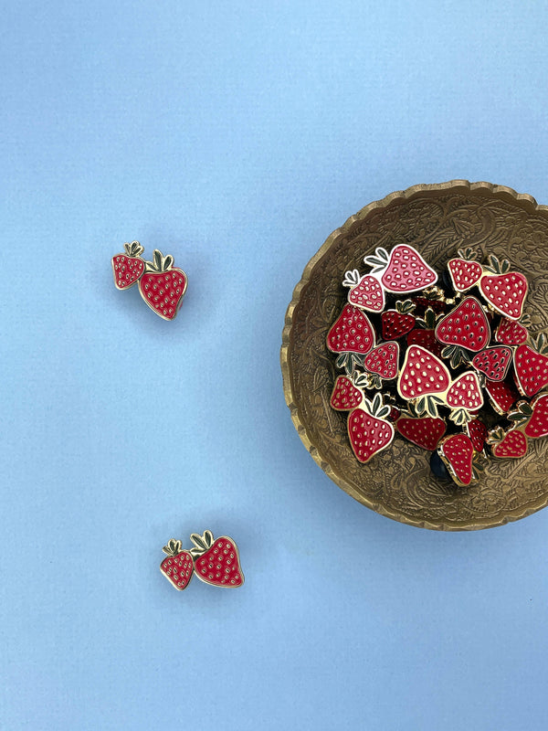 Ruff House Print Shop - Strawberry Set Enamel Pin
