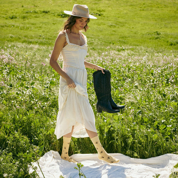 Conscious Step - Socks that Protect Chimpanzees | Gifts for Animal Lovers