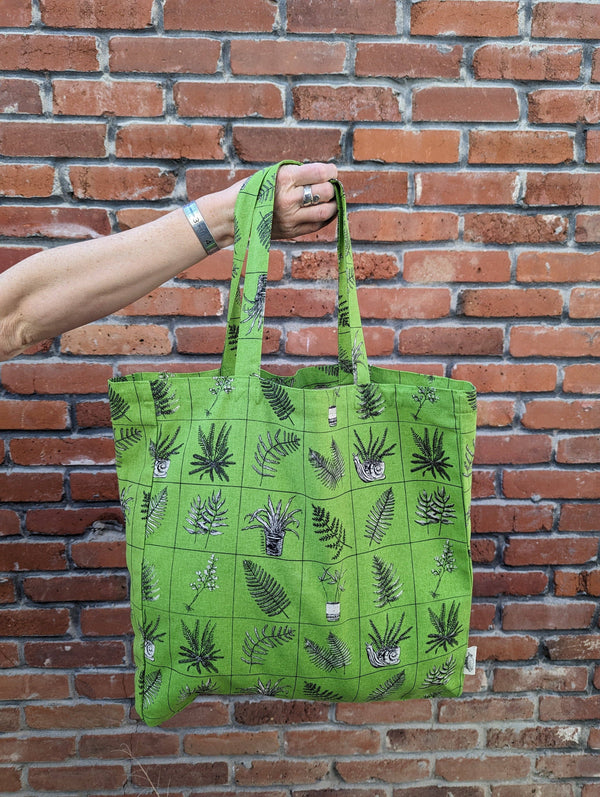 ilikesara | art + goods - Tote bag | fern specimens - green plant canvas screenprinted tote