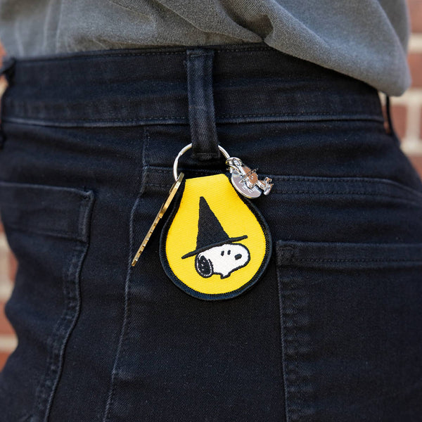 Three Potato Four - 3P4 x Peanuts® Halloween - Snoopy Witch Patch Keychain