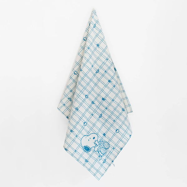 Three Potato Four - 3P4 x Peanuts® - Snoopy Cherry Basket Tea Towel (Blue)