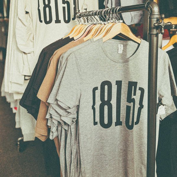 {815} Tee