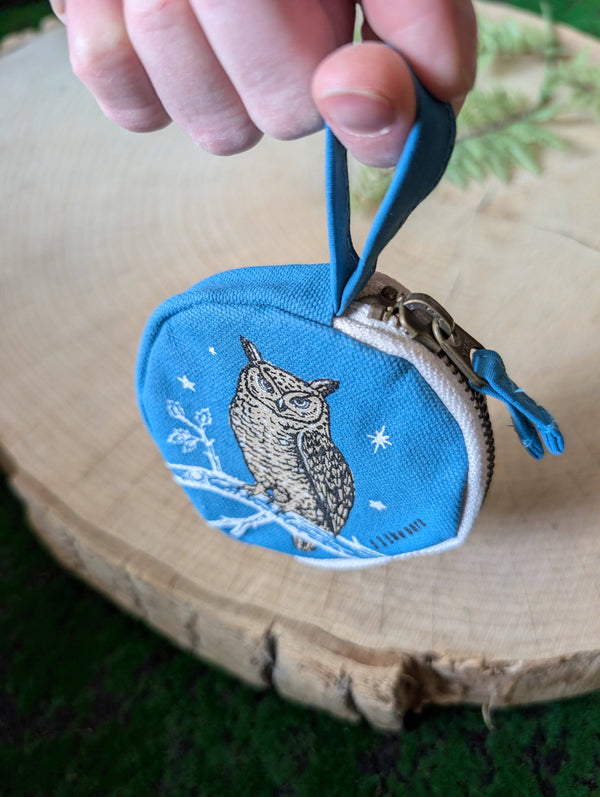 ilikesara | art + goods - Coin pouch | night owl - dusk blue zipper bag with waterproof lining