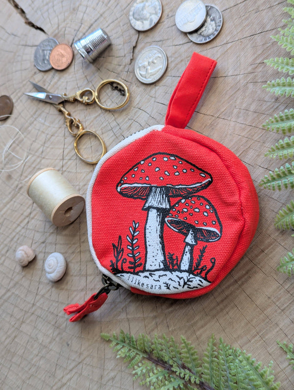 ilikesara | art + goods - Coin pouch | mushroom - red zipper bag with waterproof lining