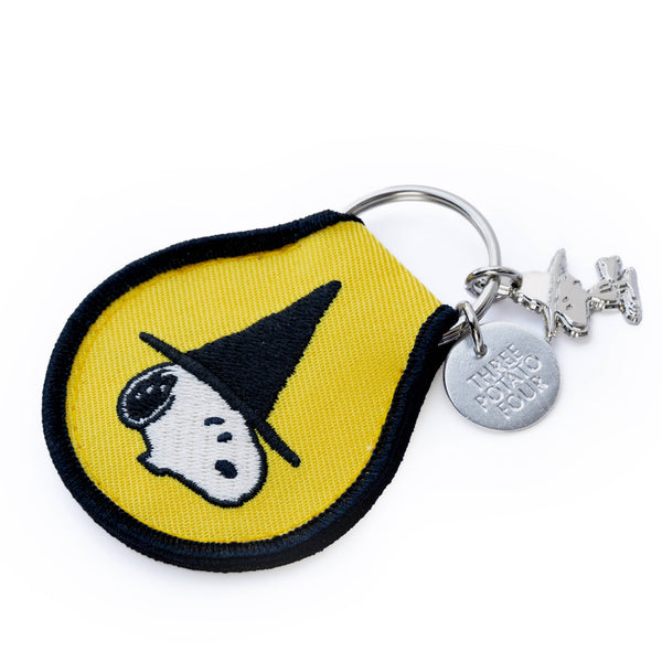 Three Potato Four - 3P4 x Peanuts® Halloween - Snoopy Witch Patch Keychain